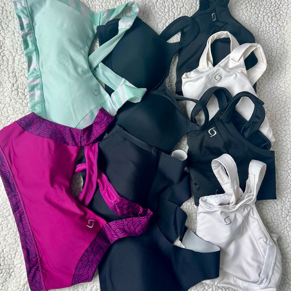 Set of 8 Brooks High Impact running bras